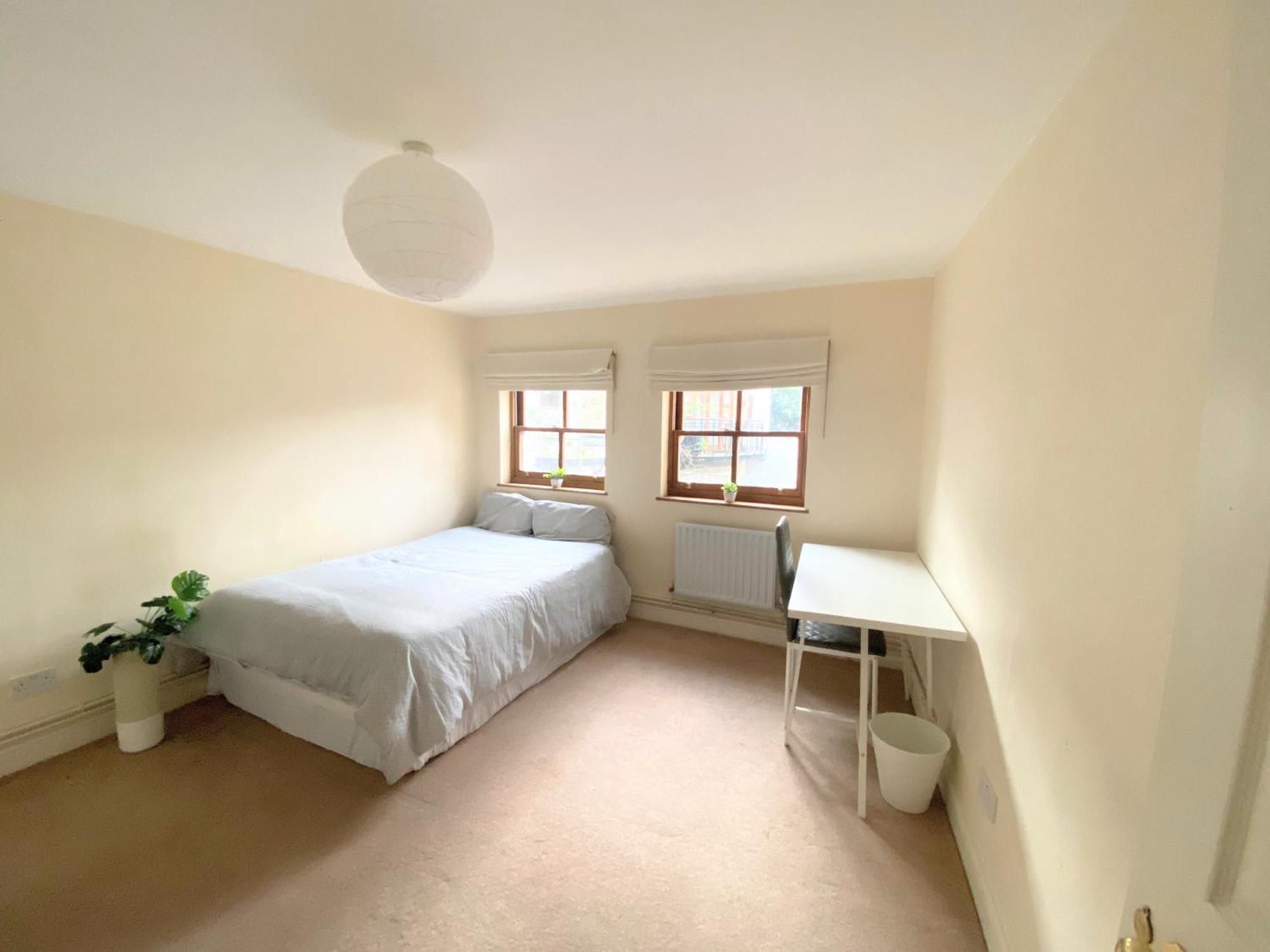 Homestay Cozy Double Next To Putney Bridge And High Street London