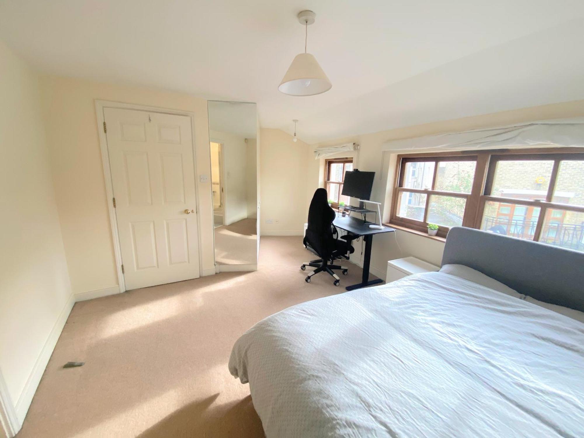 Cozy Double Next To Putney Bridge And High Street