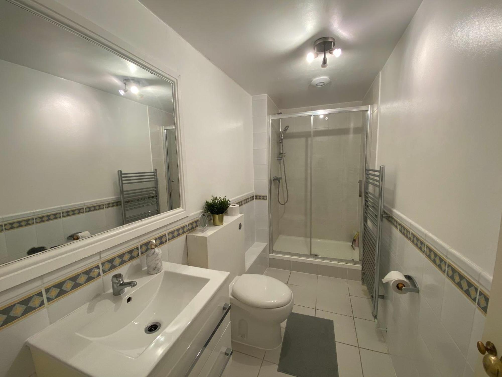 Cozy Double Next To Putney Bridge And High Street Alloggio in famiglia *